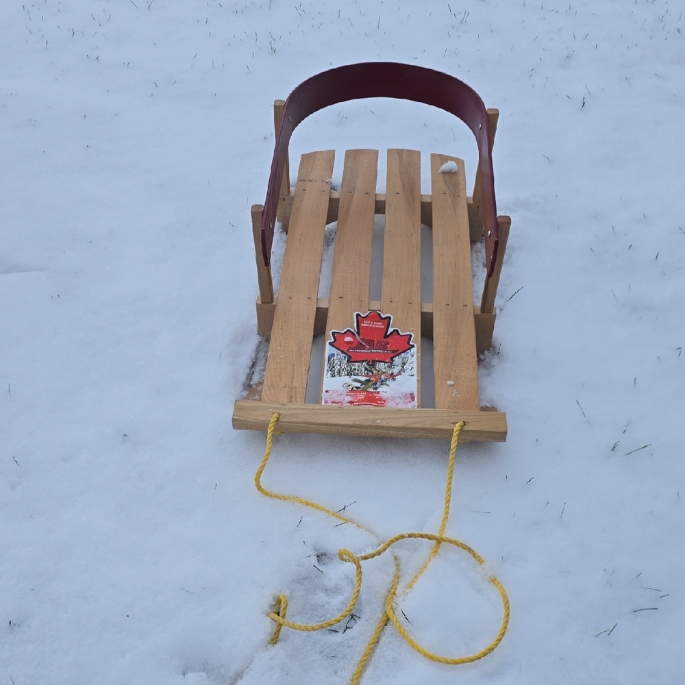 Classic Wooden Kids Pull Sleigh
